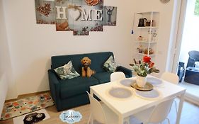 Indiveri Holiday Apartaments Marifra